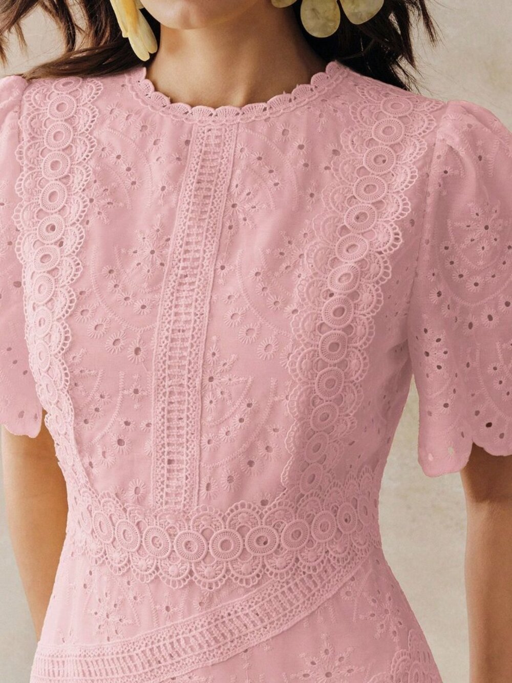 Pink Elegant Women's Floral Trim Round Neck Waist Cinched Short Sleeve Dress